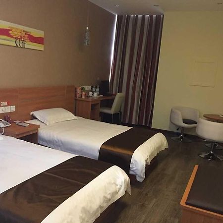 Thank Inn Chain Hotel Jiangsu Xuzhou Jiawang Century Square Bagian luar foto